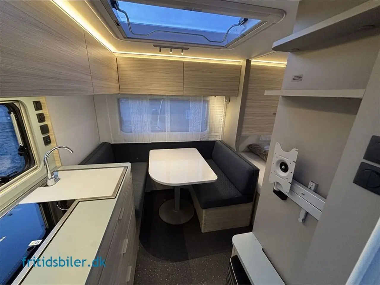 Billede 12 - 2022 - Adria Altea 402 PH   Fin letvægt camping vogn kan leveres i hele landet
