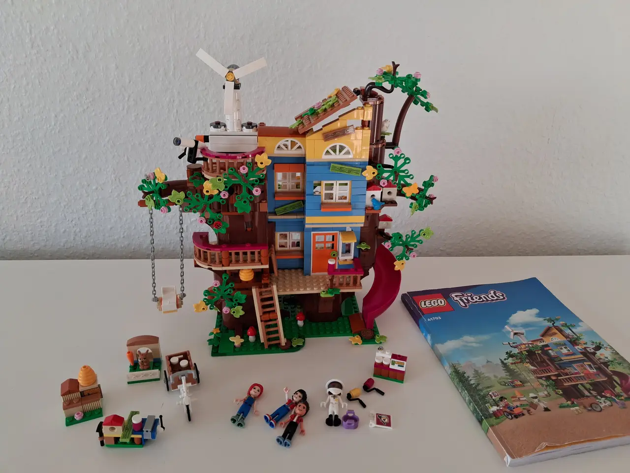 Billede 2 - LEGO Friends 41703 Vennernes Hus i træet