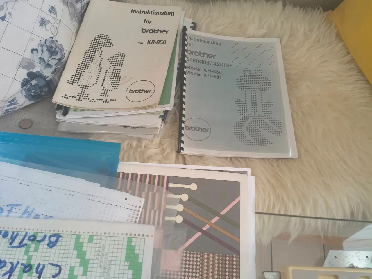 Billede 5 - Strikkemaskine 892 med ribeapparat