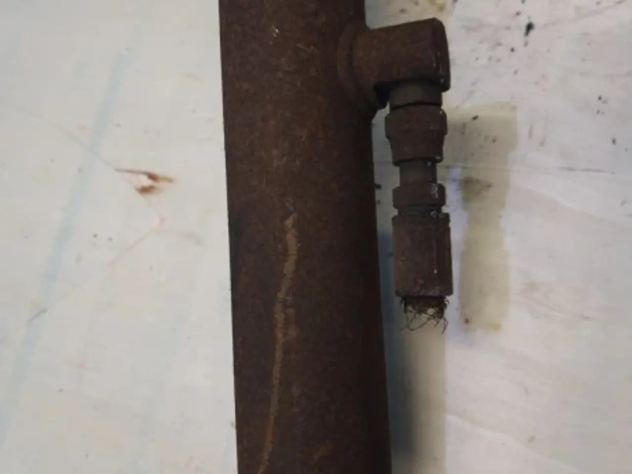 Billede 5 - Ford 7740 Hjælpcylinder F0NNE553CF11B