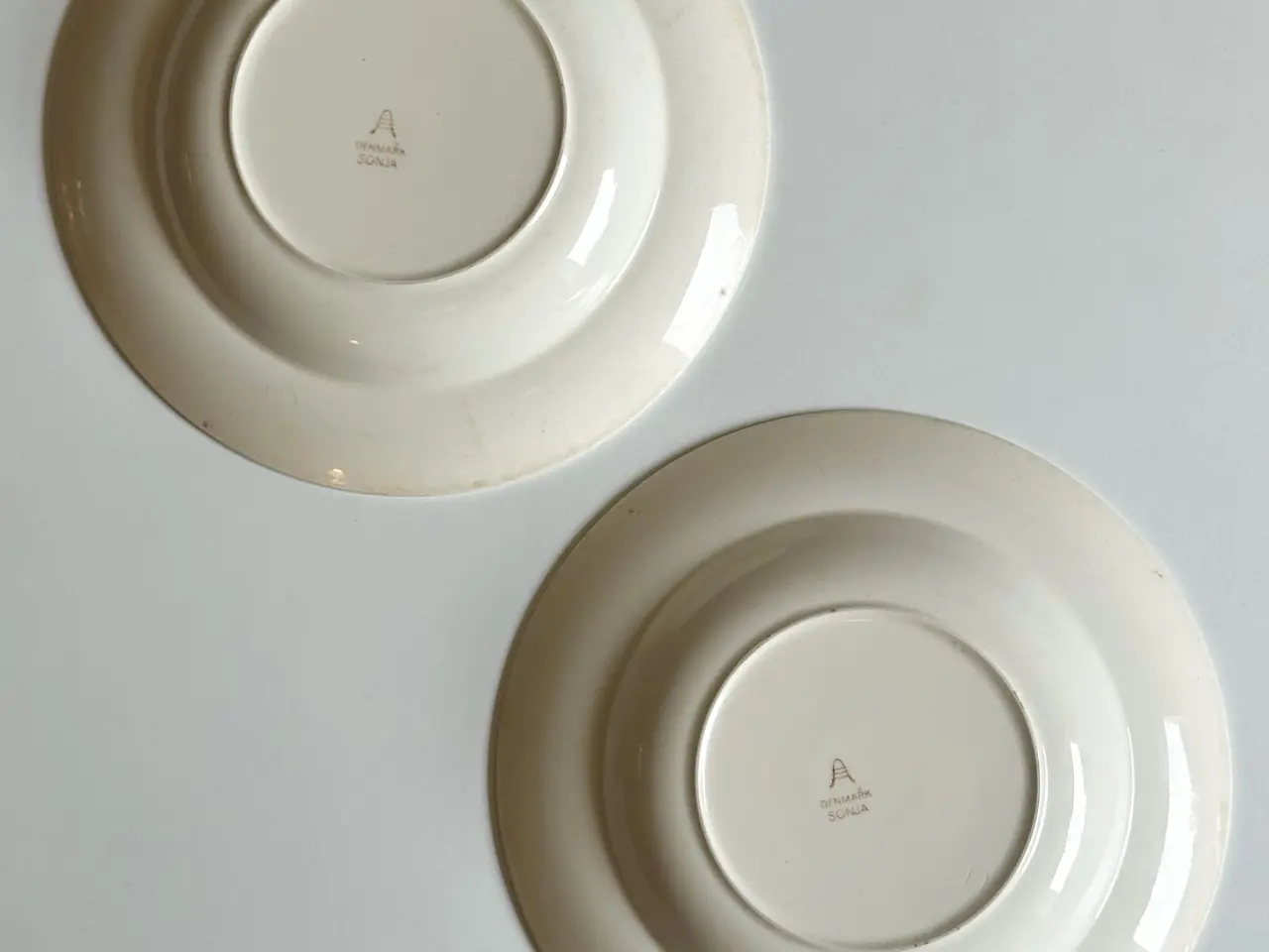 Billede 7 - Aluminia Sonja, dyb tallerken, 2 stk samlet