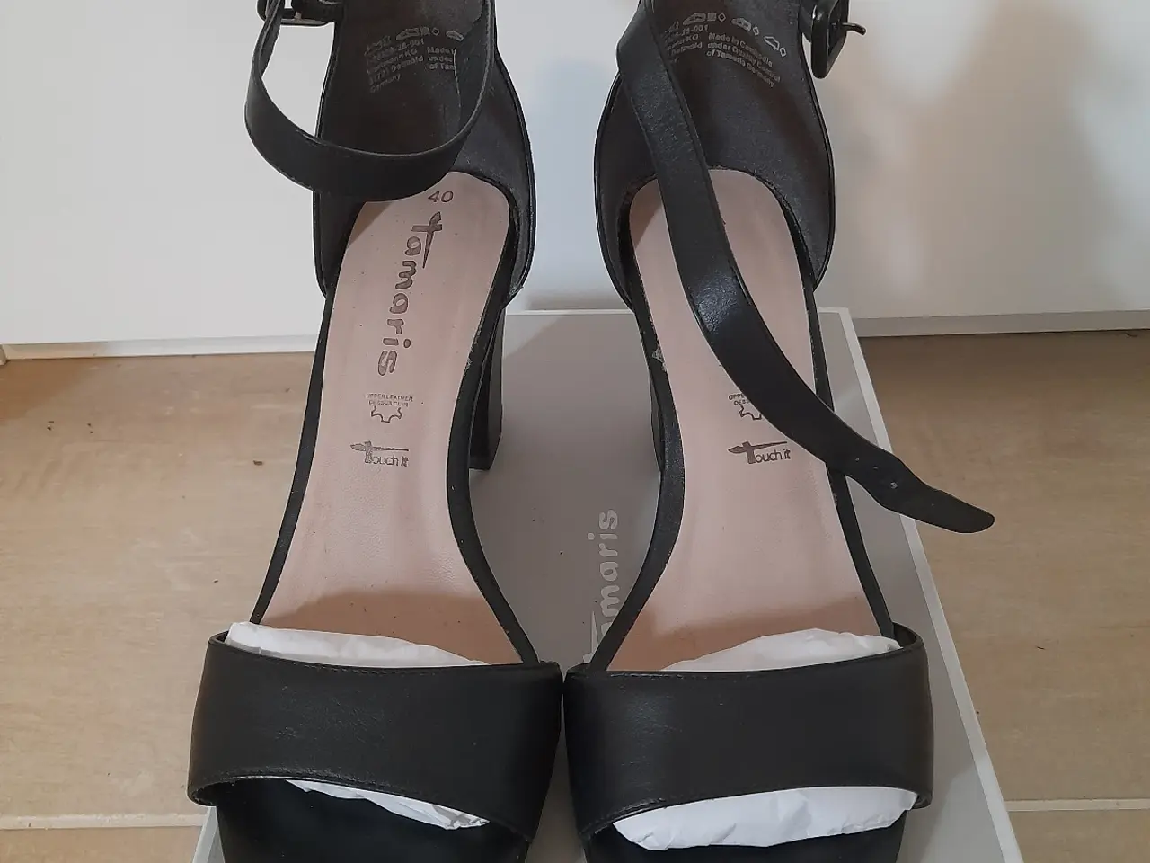 Billede 2 - Elegant højhælede sandal fra Tamaris