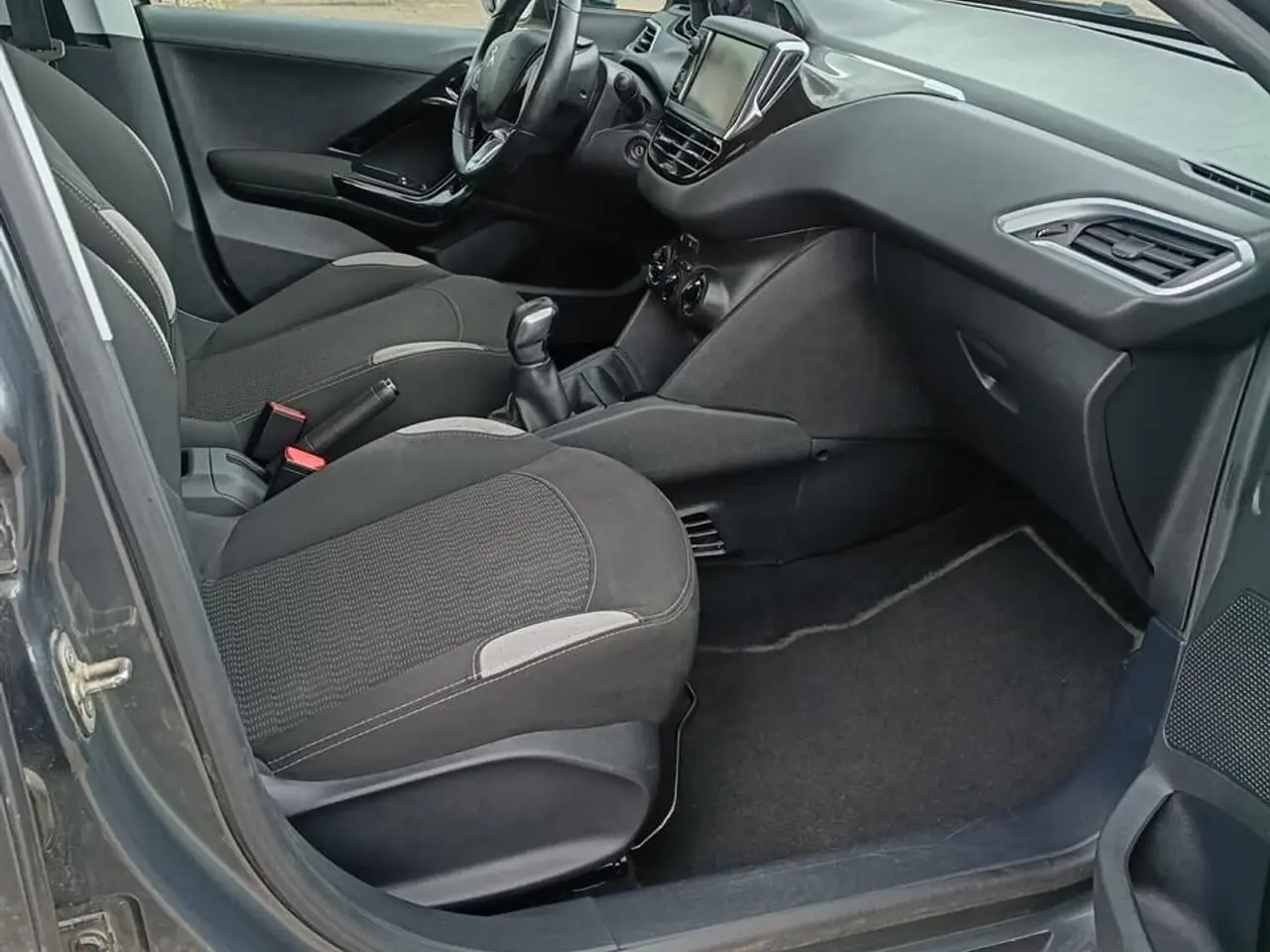 Billede 3 - Peugeot 208 1,2 VTi Style 82HK 5d