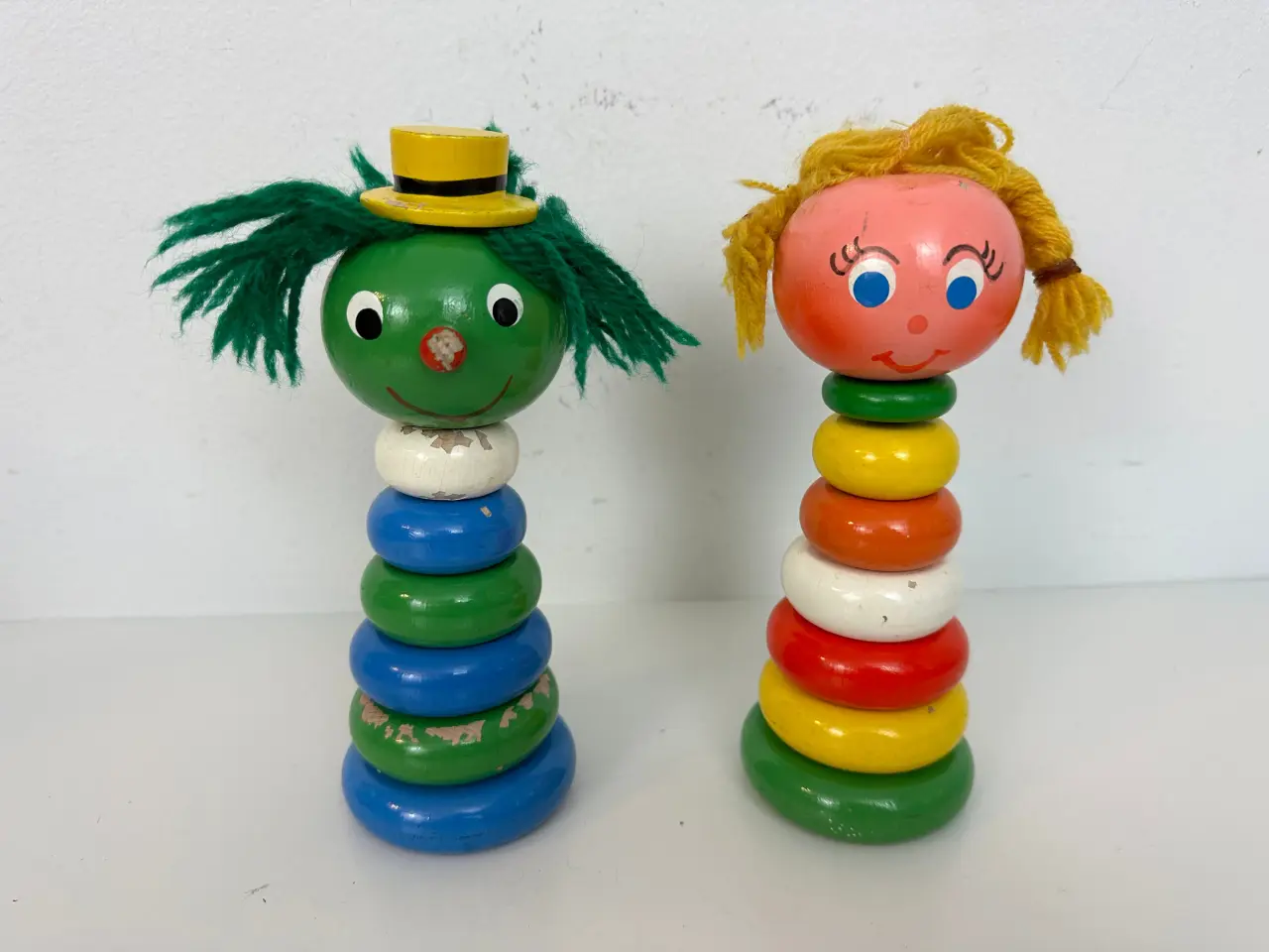 Billede 1 - Et sæt retro stabelfigurer / træfigurer