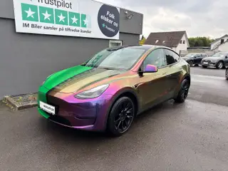 Tesla Model Y  Long Range AWD