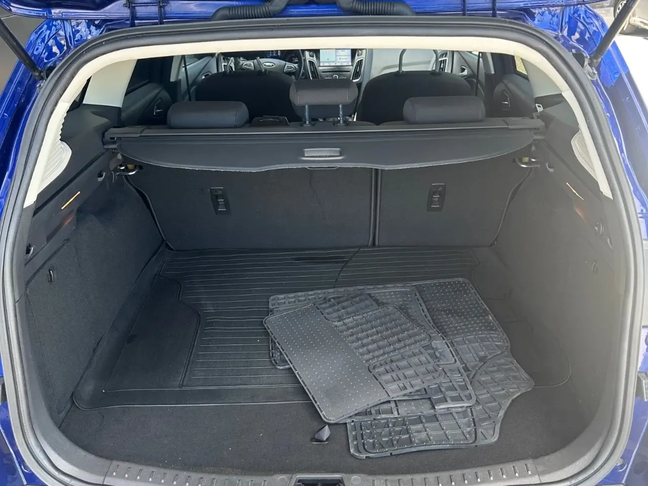 Billede 6 - Ford Focus 1,0 SCTi 100 Titanium stc.