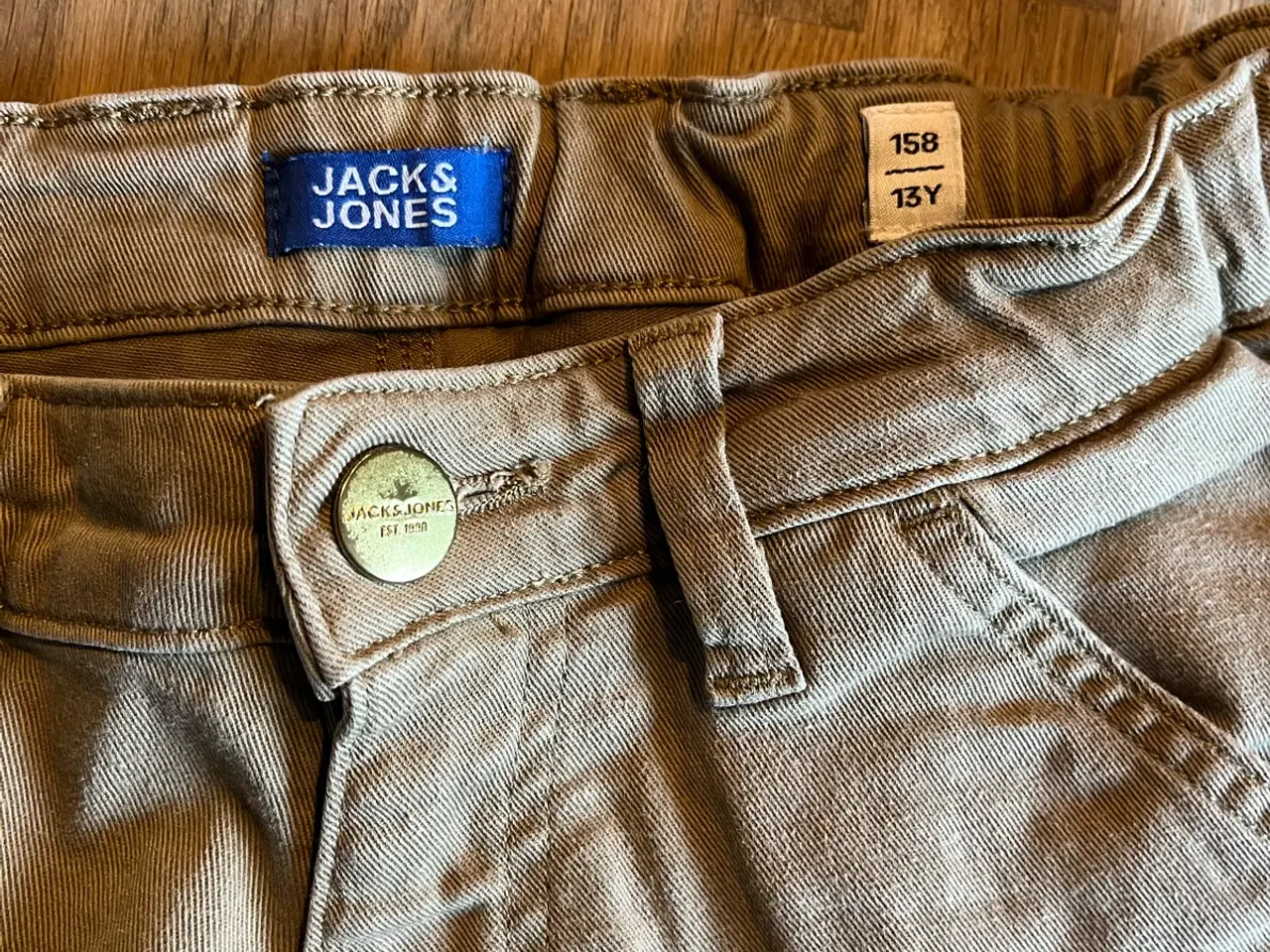 Billede 2 - Bukser str. 158 fra Jack & jones