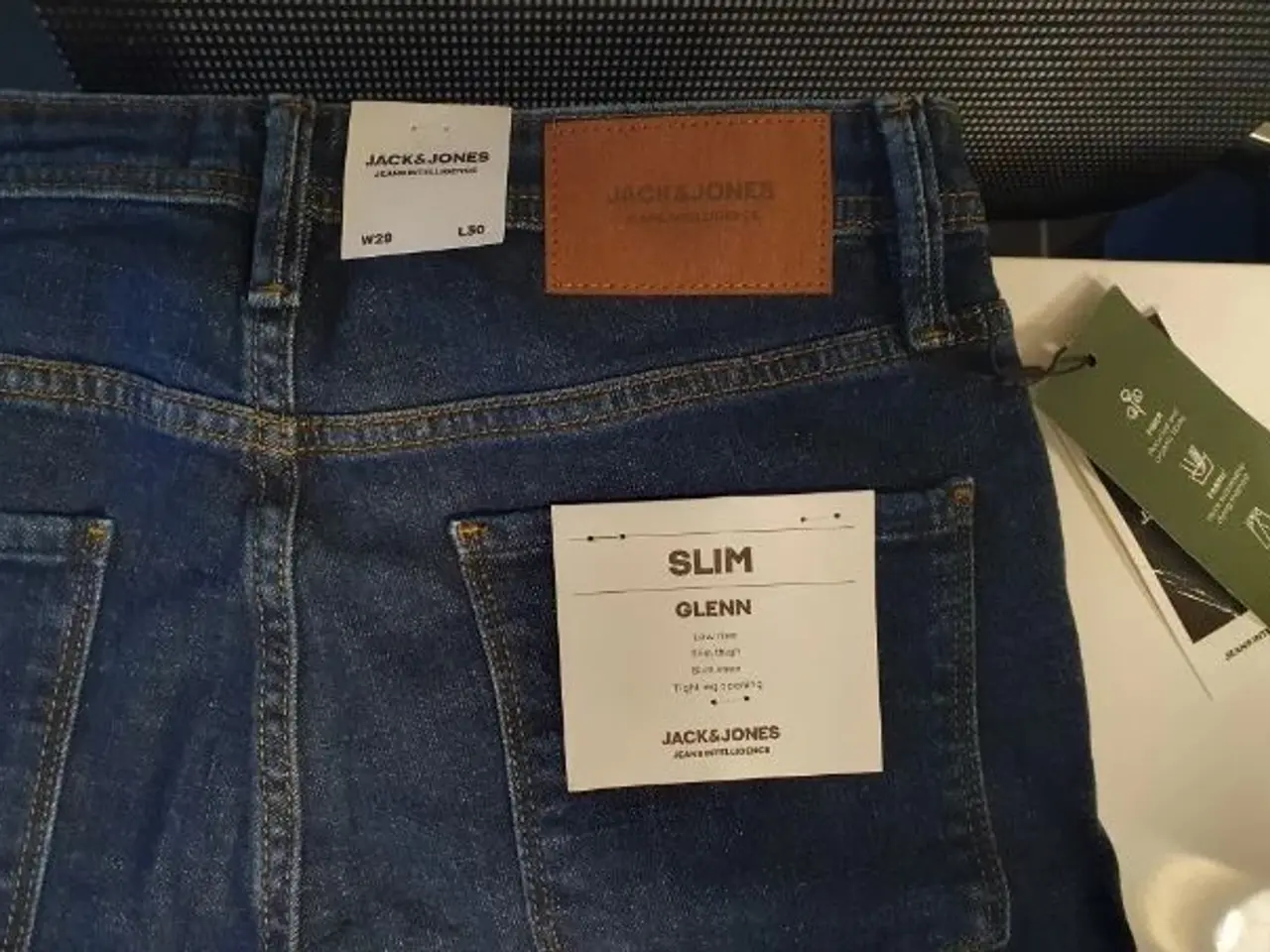 Billede 2 - Jack and jones slim fit 