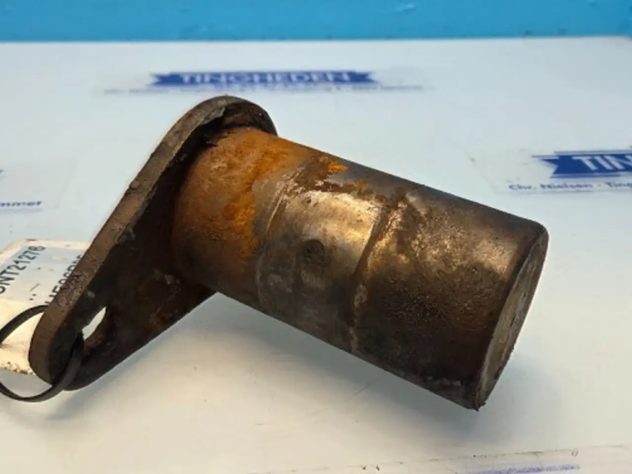 Billede 2 - New Holland LB115B Stift 85801076