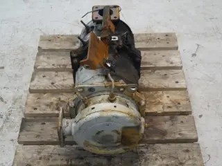 Case 525 Farmlift katalysator 47673097