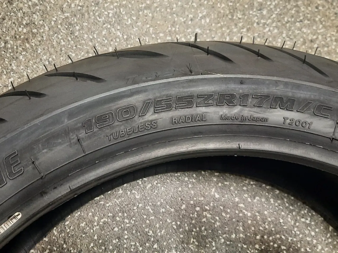 Billede 1 - 190/55-17 Bridgestone T32