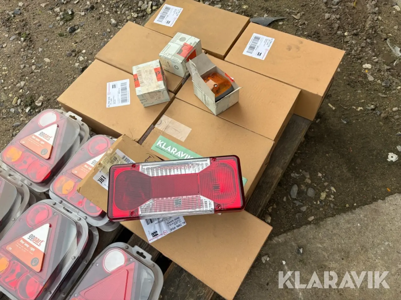 Billede 9 - Parti lygter til trailer