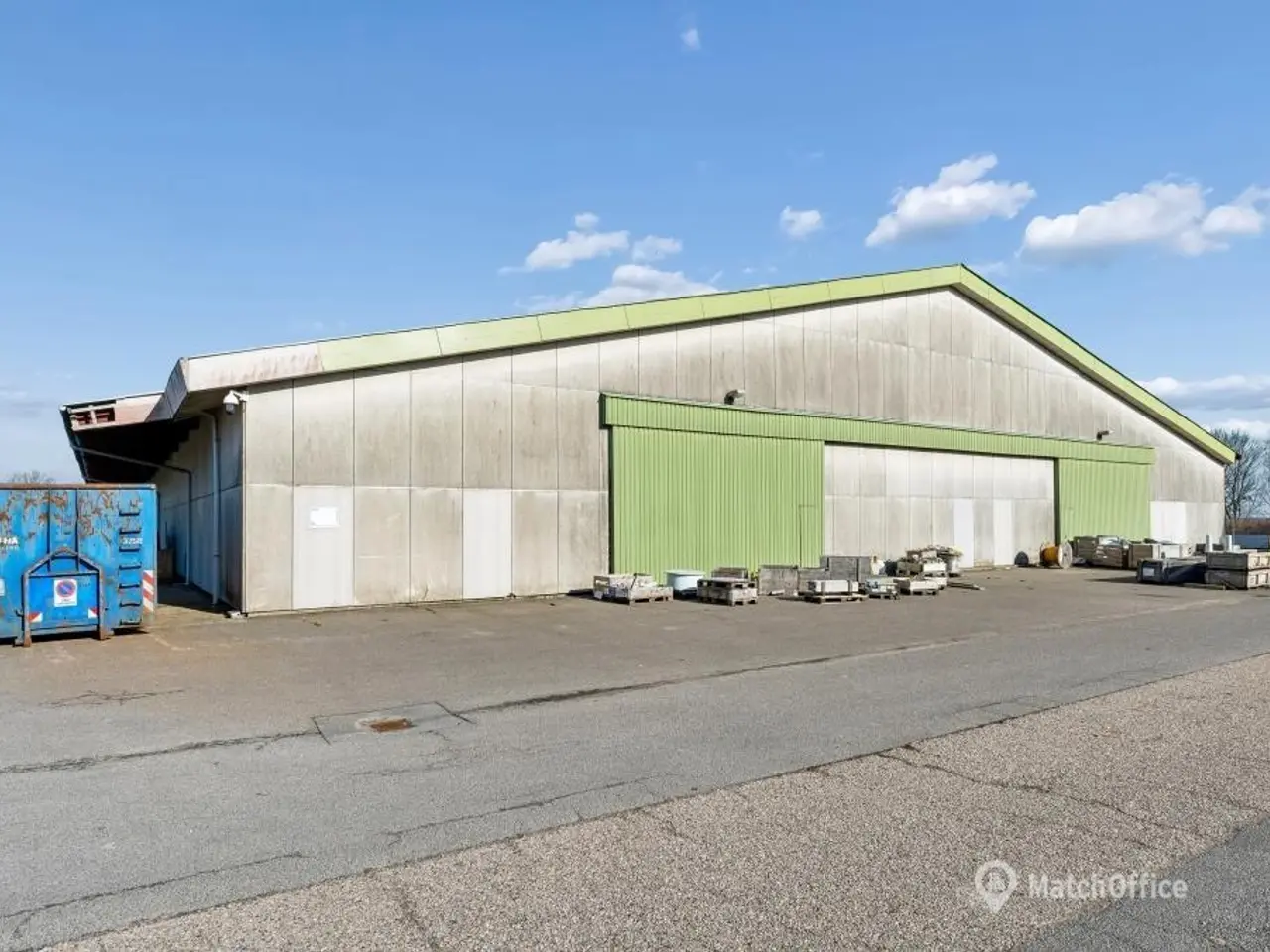 Billede 7 - Stor lagerhal i Taulov med 4 porte og stærk logistikplacering