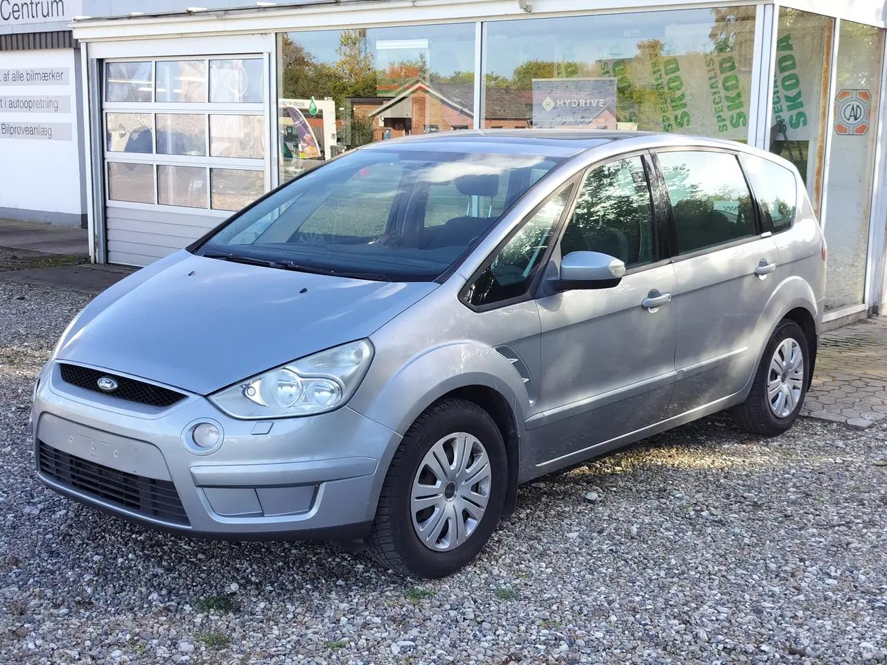 Billede 1 - Fin 7 personer S-Max til billige penge