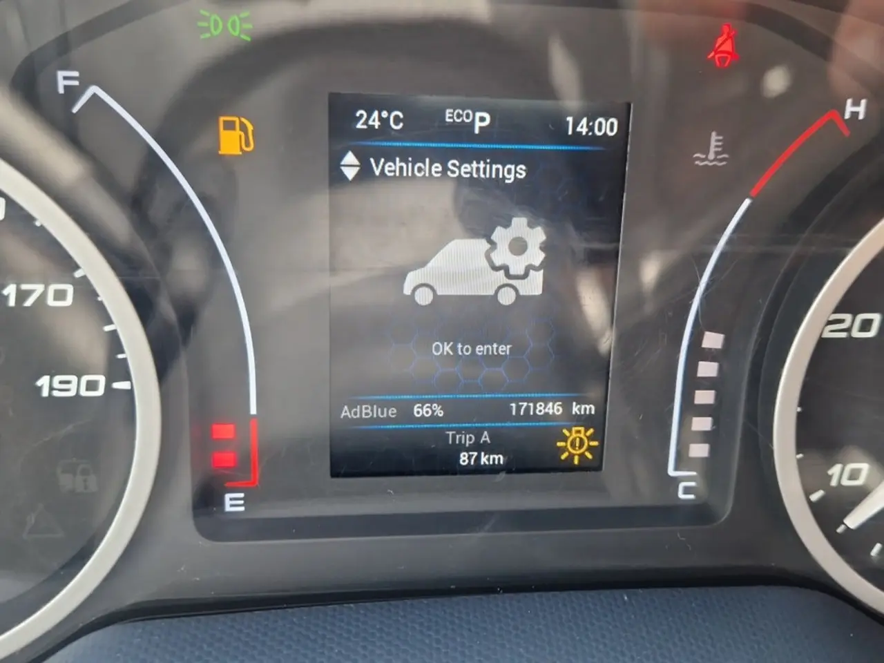 Billede 17 - Iveco Daily 3,0 35S18 Box m/lift AG8