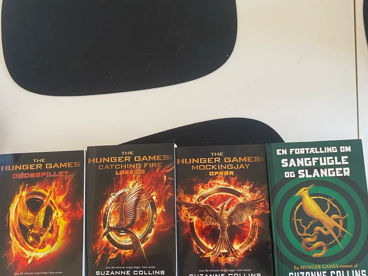 Billede 5 - Hunger games seriens 4 bøger
