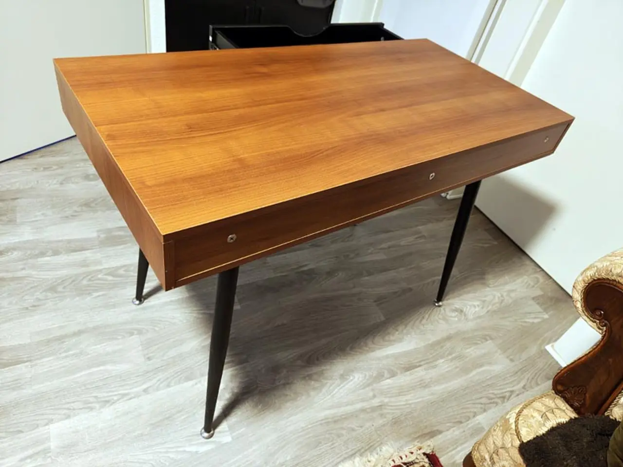 Billede 4 - Skrivebord med skuffe
