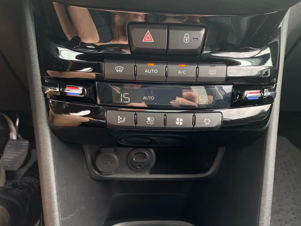 Billede 16 - Peugeot 2008 1,6 BlueHDi Desire Sky 100HK
