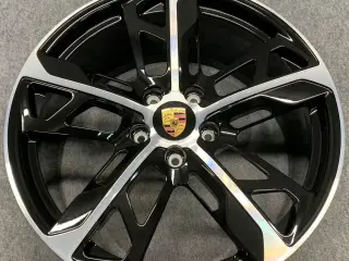 PORSCHE TAYCAN MISSION E 9J1 9,5J og 11,5J x 21"