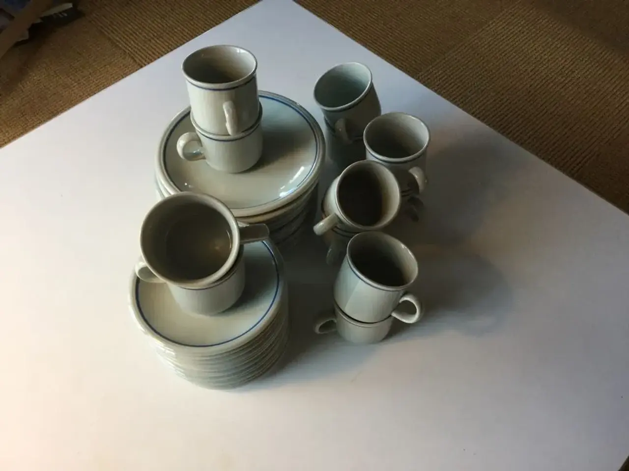 Billede 4 - Porcelænskopper 12 stk