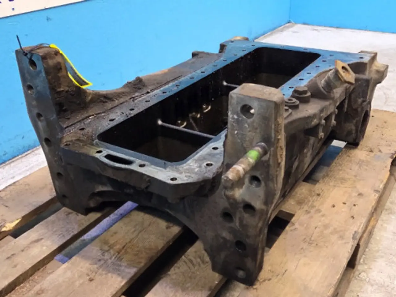 Billede 4 - Iveco F4DFE617L Bundkar 5801882457