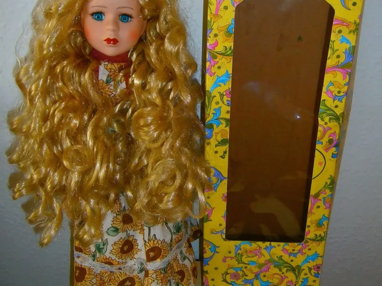 Billede 6 - PORCELÆNSDUKKER: 3 flotte dukker