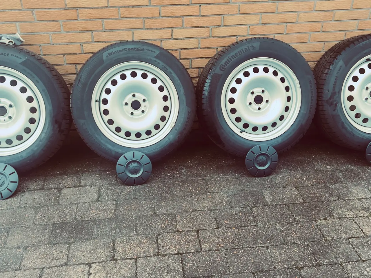 Billede 1 - 18” org. ID BUZZ Vinterhjul
