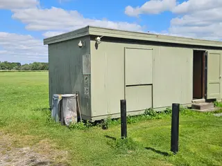 Klubhus/Pavillon til salg – flytbart skur med el