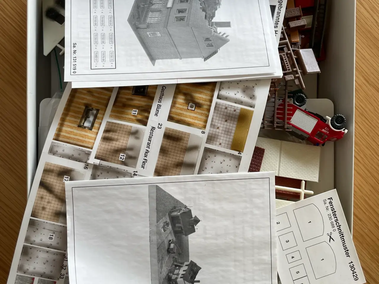 Billede 3 - Stor Märklin samling – tog, skinner, huse, landska