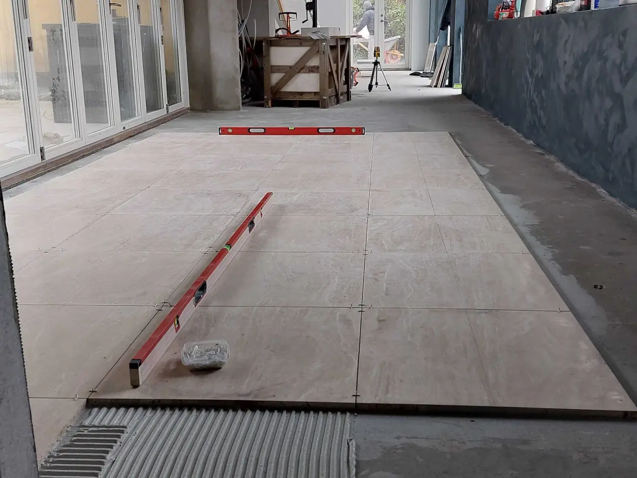 Billede 5 - Håndværkershjælp tømrer murer renovering bygning