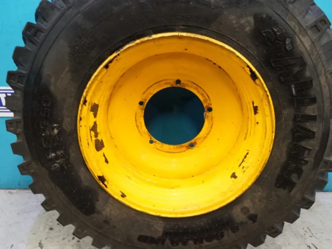 Billede 6 - 28"   440/80R28