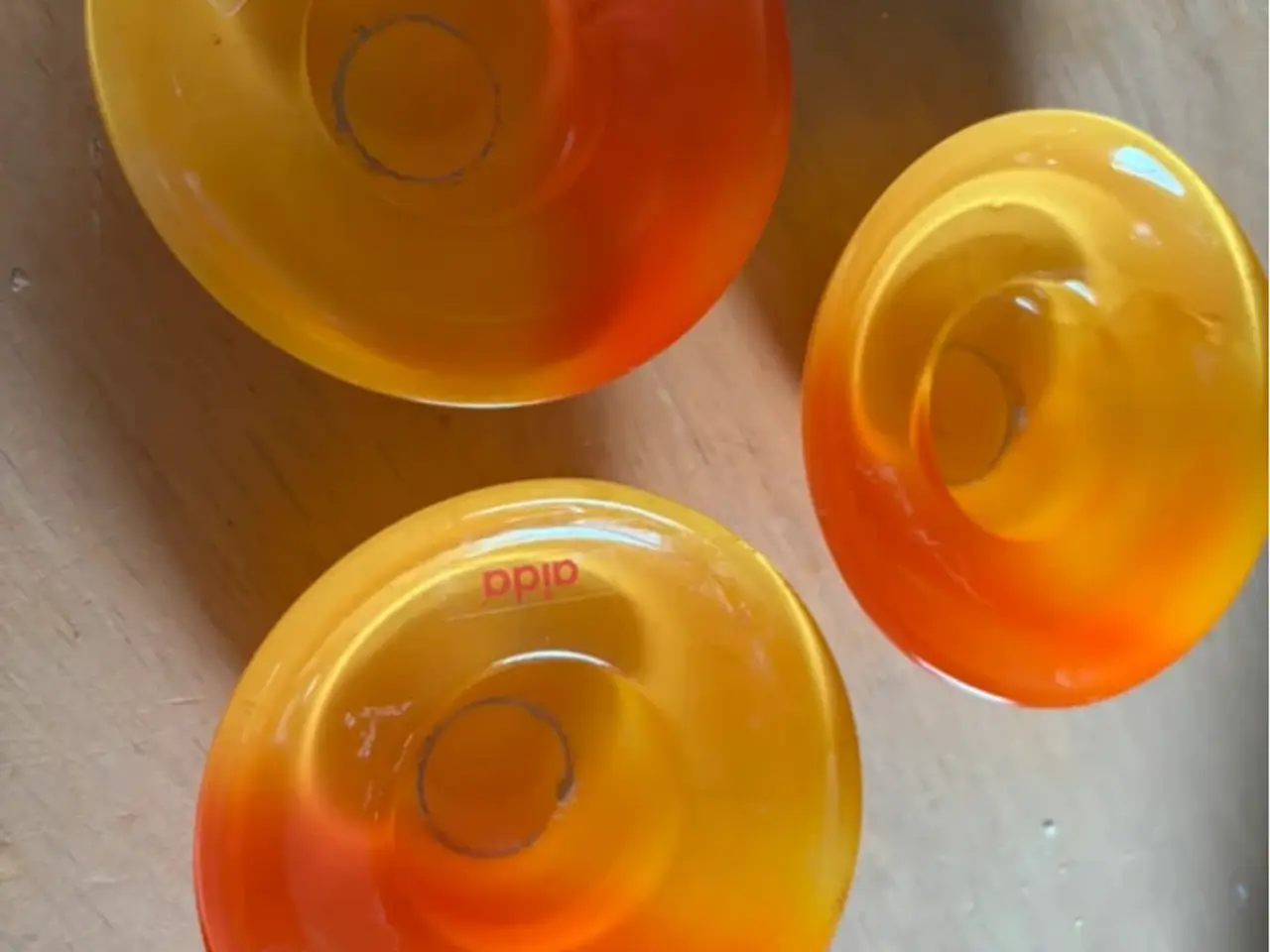 Billede 1 - 3 orange fyrfadsstager fra aida