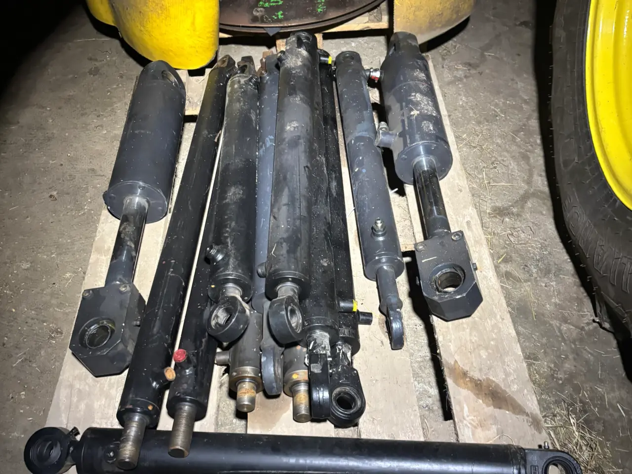 Billede 1 - Div. hydraulik cylindre