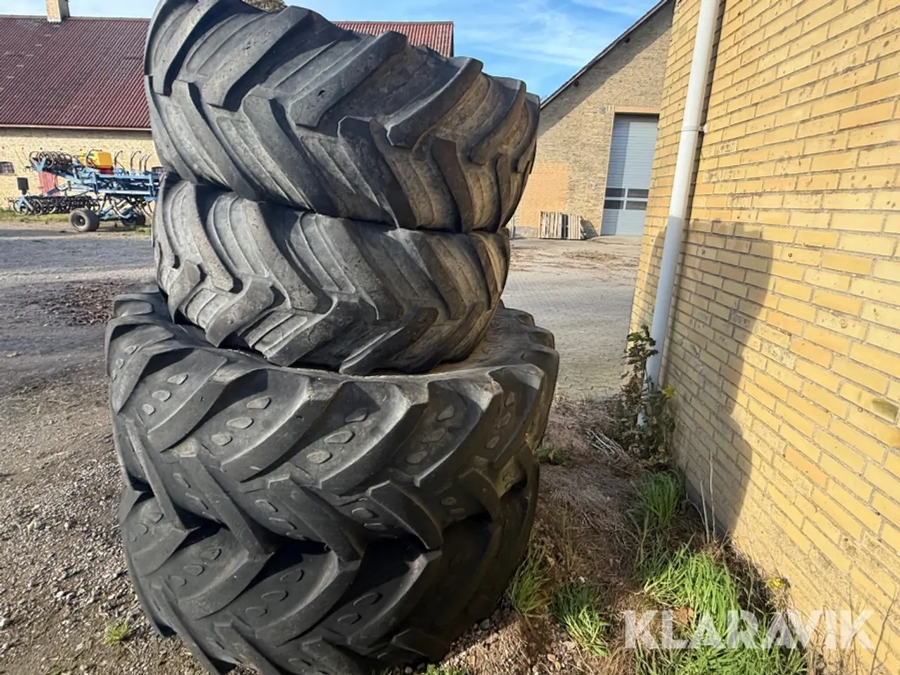 Billede 10 - Traktordæk Kleber, 4 Styk