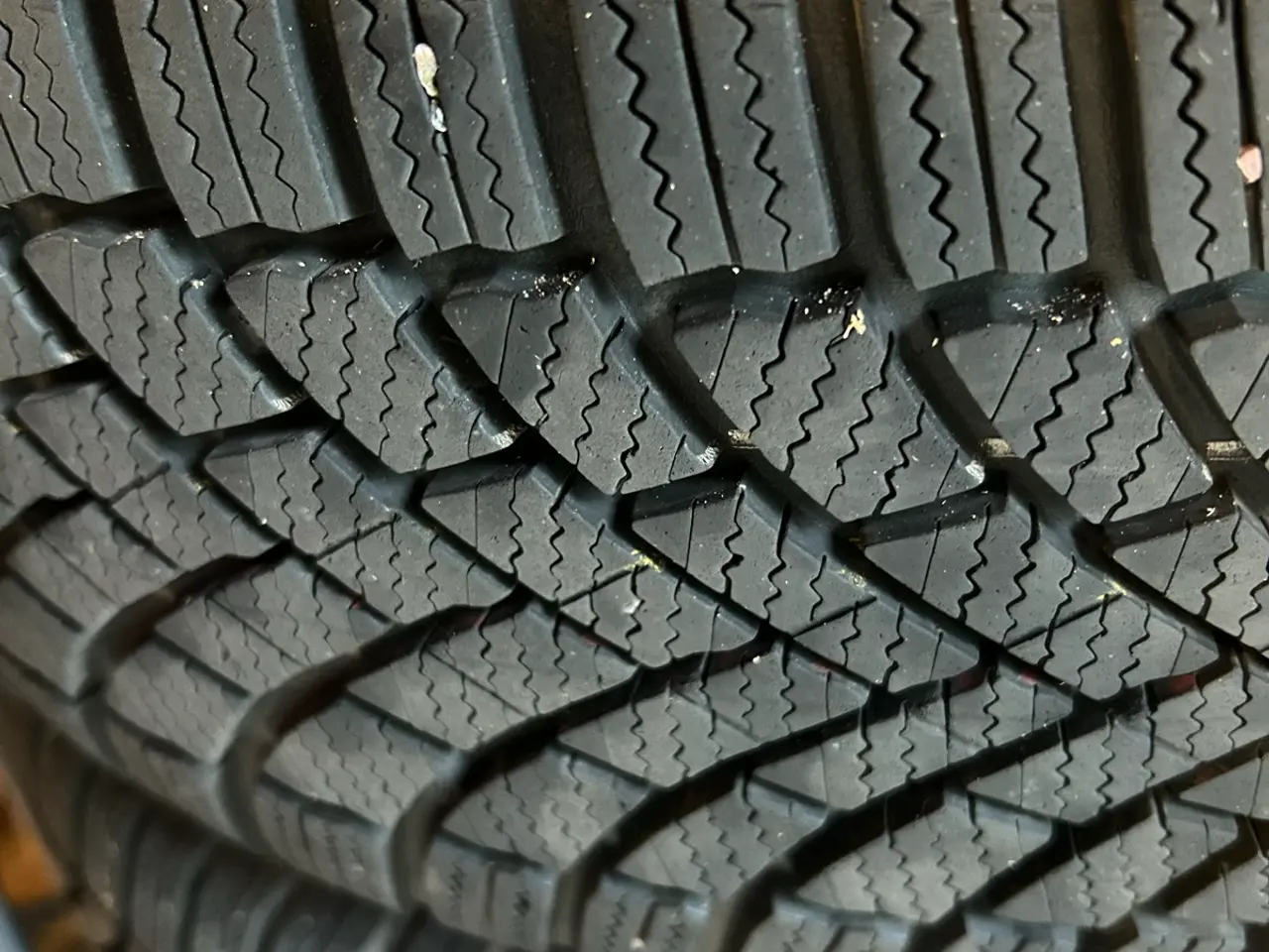 Billede 4 - Vinterdæk. Bridgestone på Borbet alu-fælge
