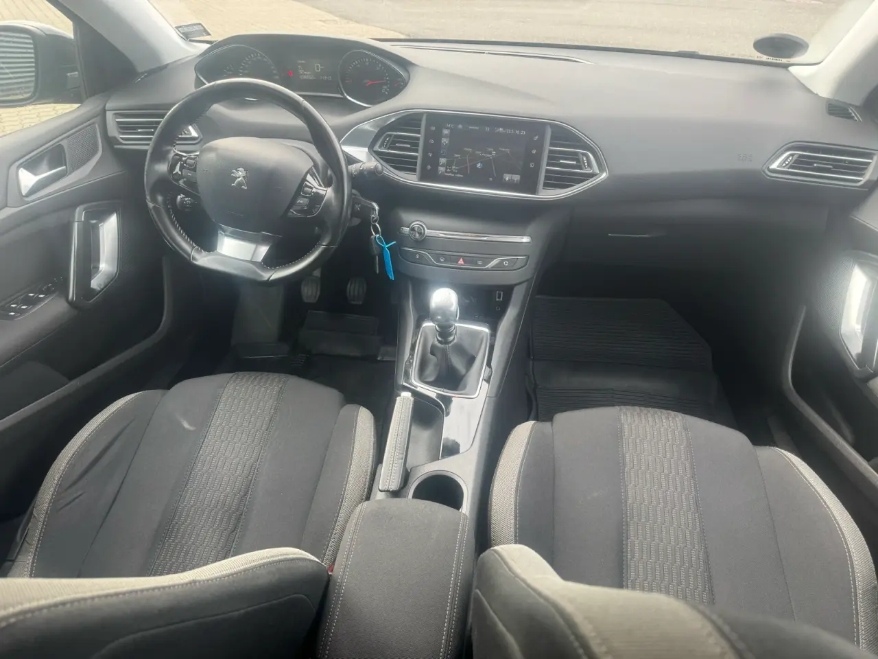 Billede 18 - Peugeot 308 1,6 BlueHdi 120Hk Nysynet