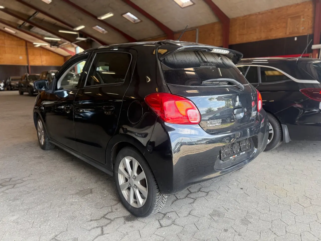 Billede 7 - Mitsubishi Space Star 1,2 Black & White