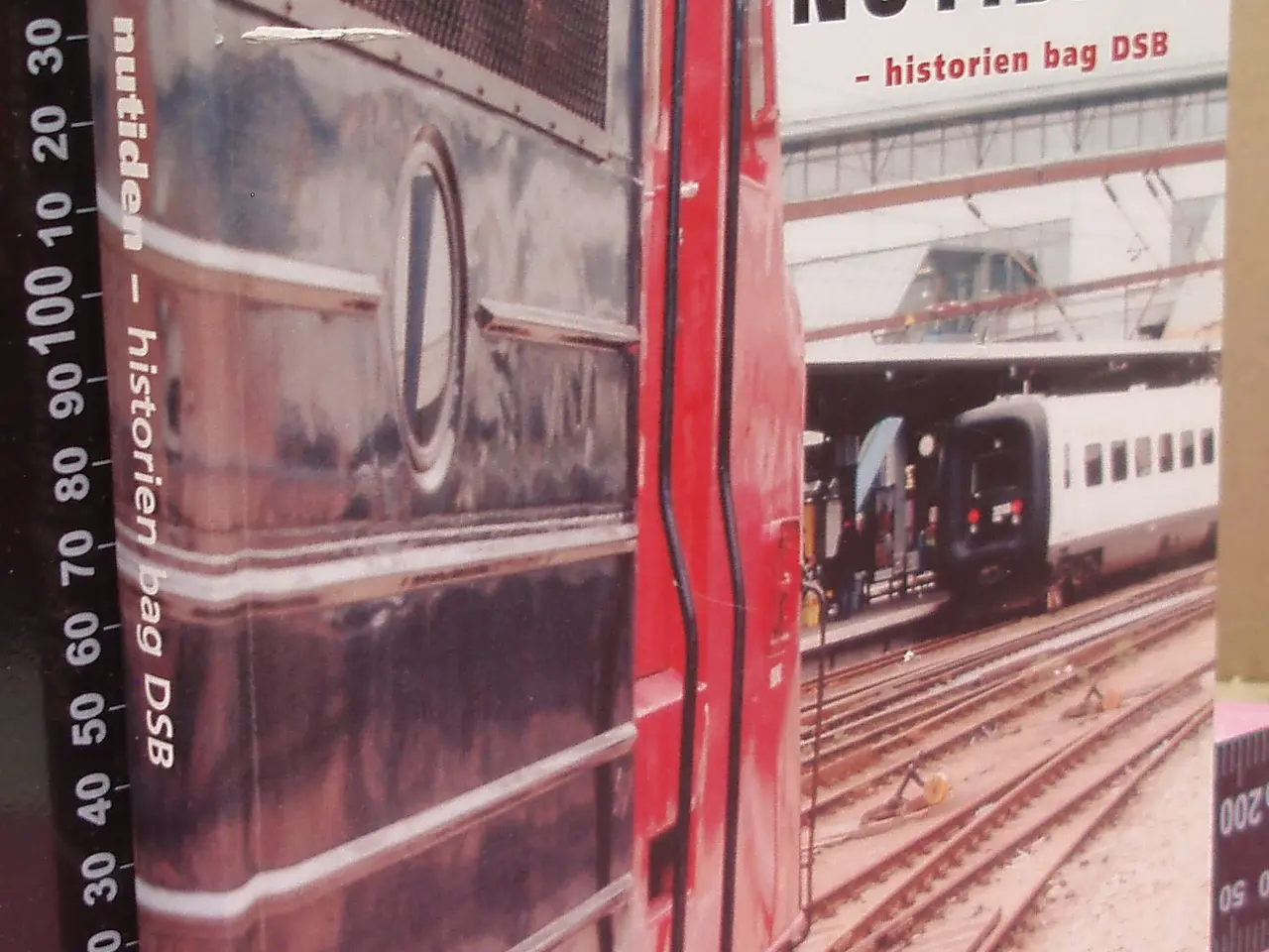 Billede 1 - TOG; Omveje til Nutiden -historien bag DSB