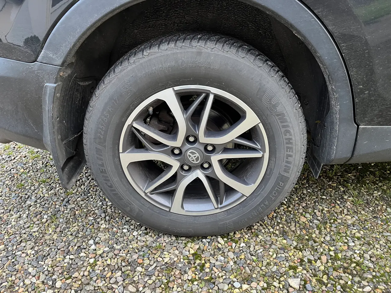 Billede 2 - Alu vinterhjul med Michelin dæk.