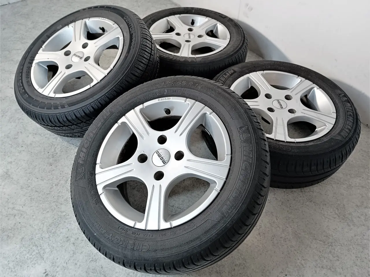Billede 2 - 4x108 14" ET17 Momo fælge