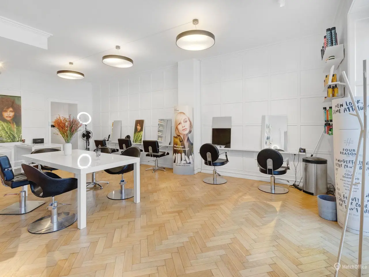 Billede 19 - EKSKLUSIVE LEJEMÅL VED FREDERIKSBERG HAVE KONTOR / KLINIK / SHOWROOM M.M.