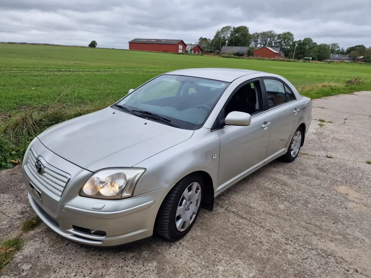 Billede 14 - !! Toyota Avensis Købes !!