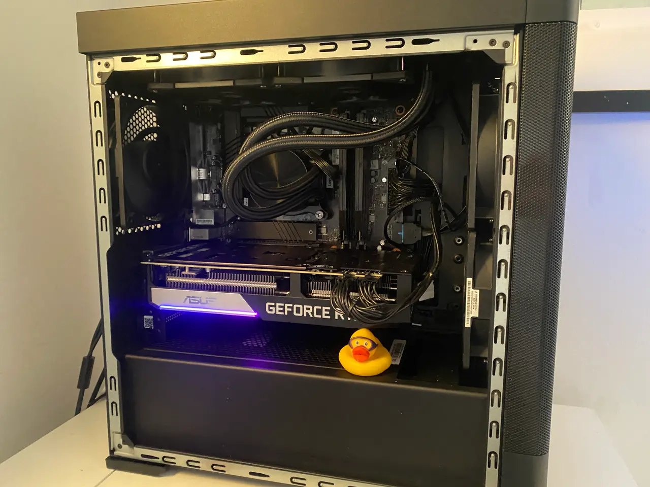 Billede 3 - Gamer PC Ryzen 5600X, RTX 3070, 32Gb DDR4 & 1Tb M2