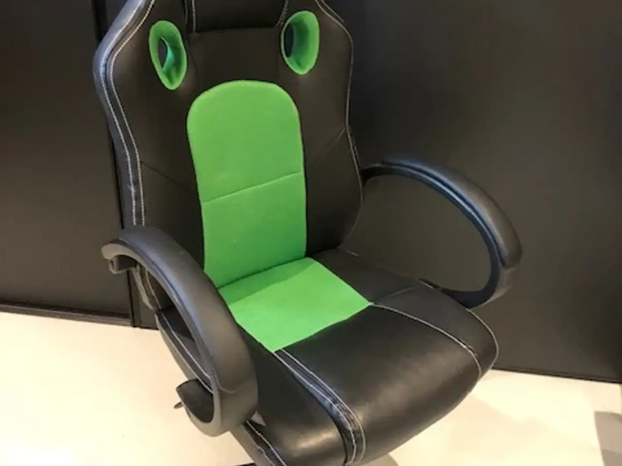Billede 2 - Restsalg - Gamerstole - Mærke: MACAO