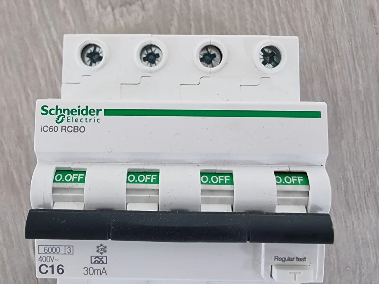 Billede 1 - Schneider Electric IC60 RCBO