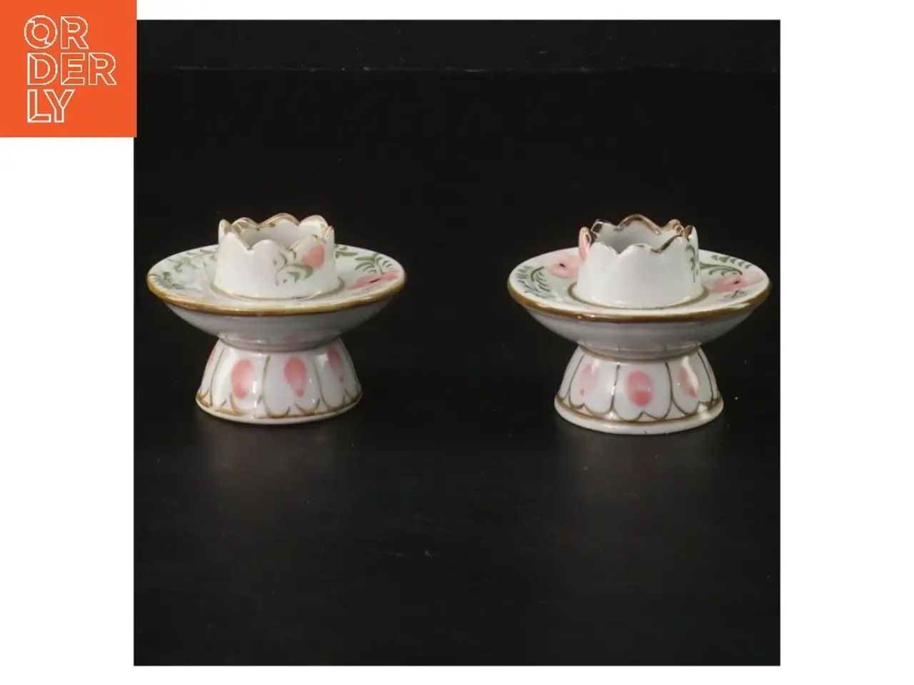 Billede 1 - Klassiske porcelæns lysestager (str. Ø 6,5 cm)