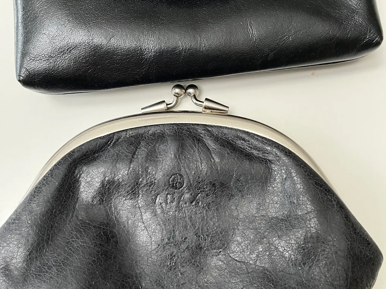 Billede 4 - Adax og Belsac clutch/punge 