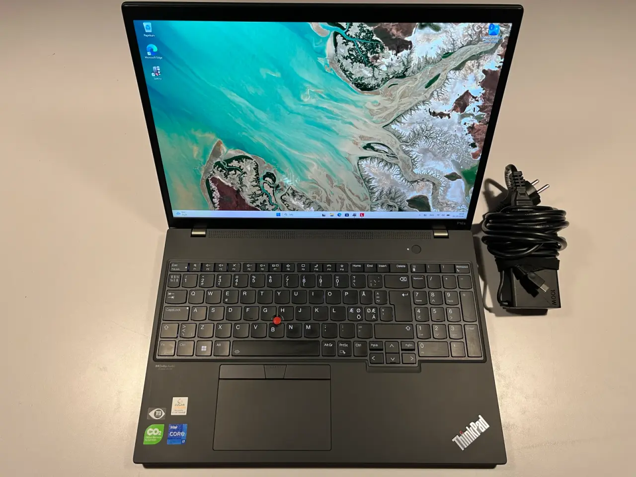 Billede 1 - Lenovo ThinkPad P16s Gen 1 i7 32GB 1TB T550 16"
