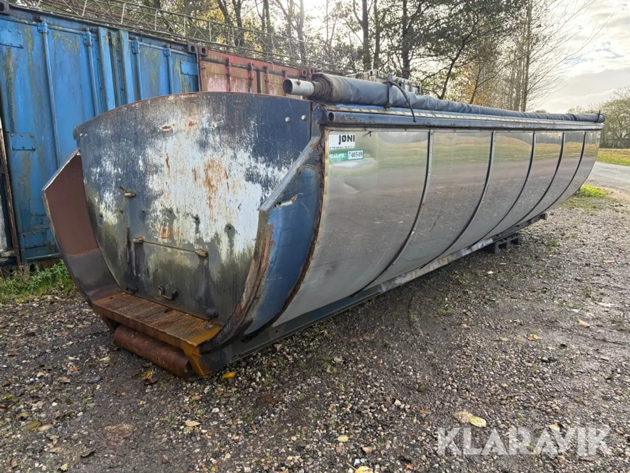 Billede 1 - Asfalt container Jøni isoleret med rullepresenning