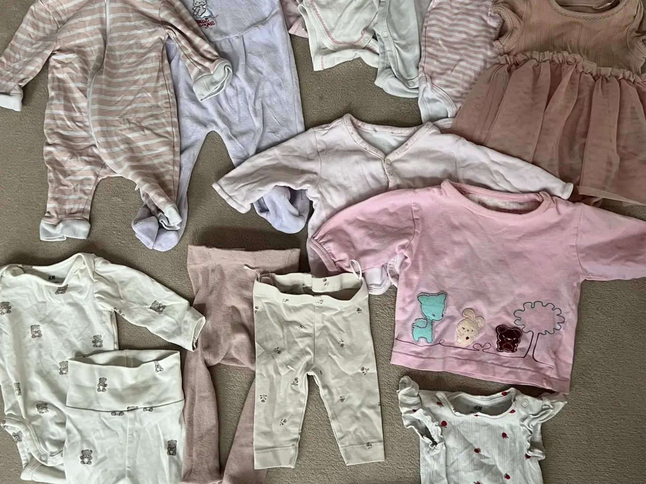 Billede 1 - Babytøjpakke i størrelse 50